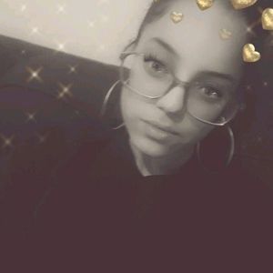 Meet your Posher, Annaiiz